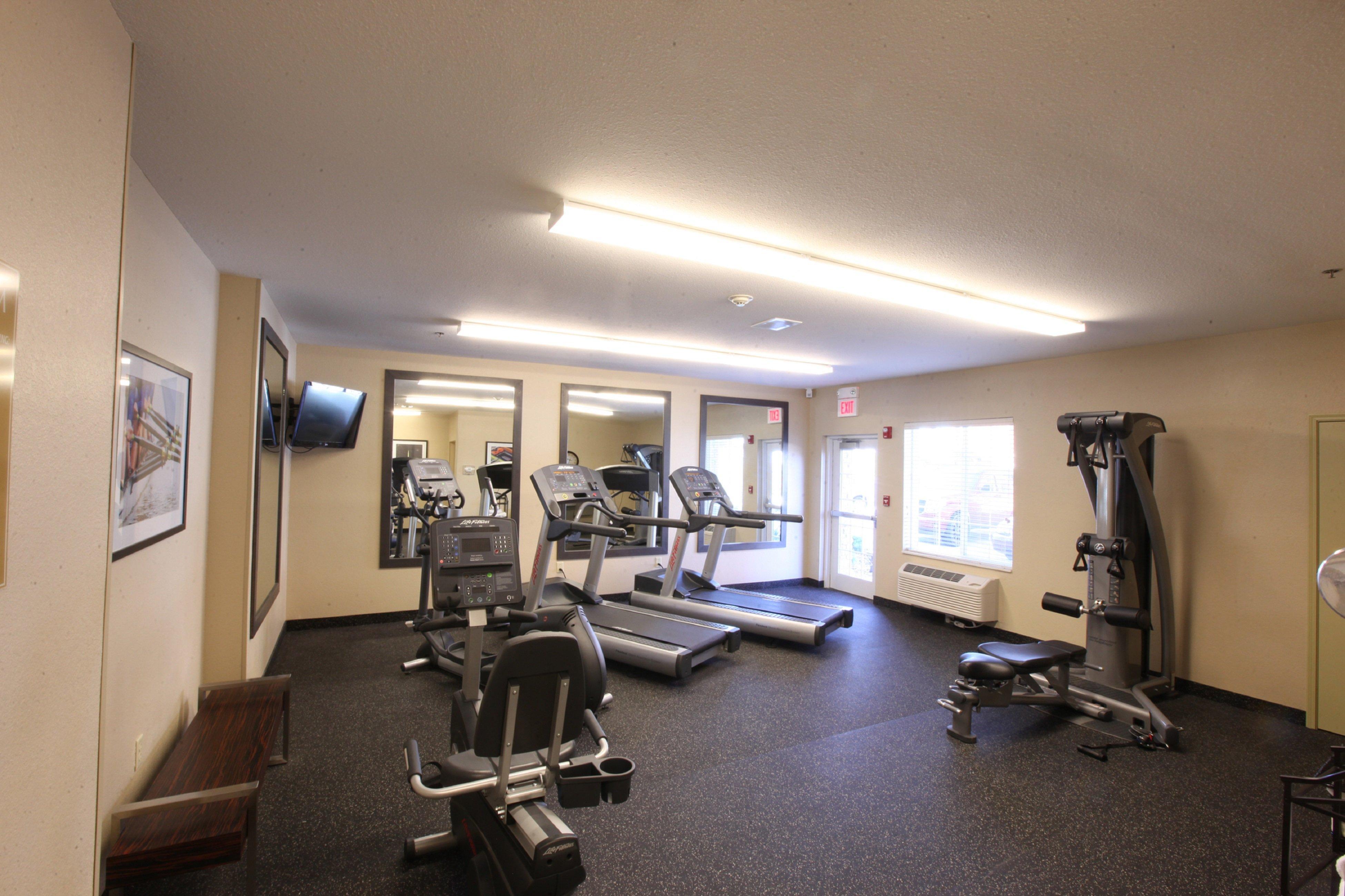 Candlewood Suites Saint Joseph By Ihg Экстерьер фото