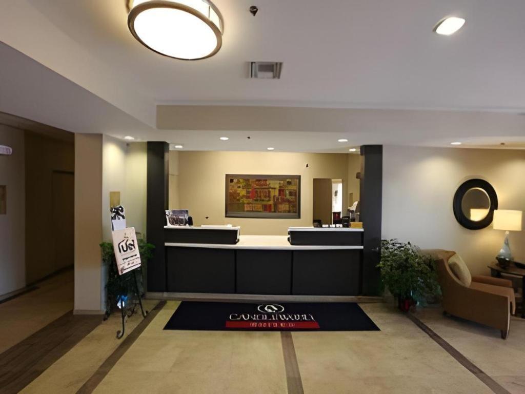 Candlewood Suites Saint Joseph By Ihg Экстерьер фото