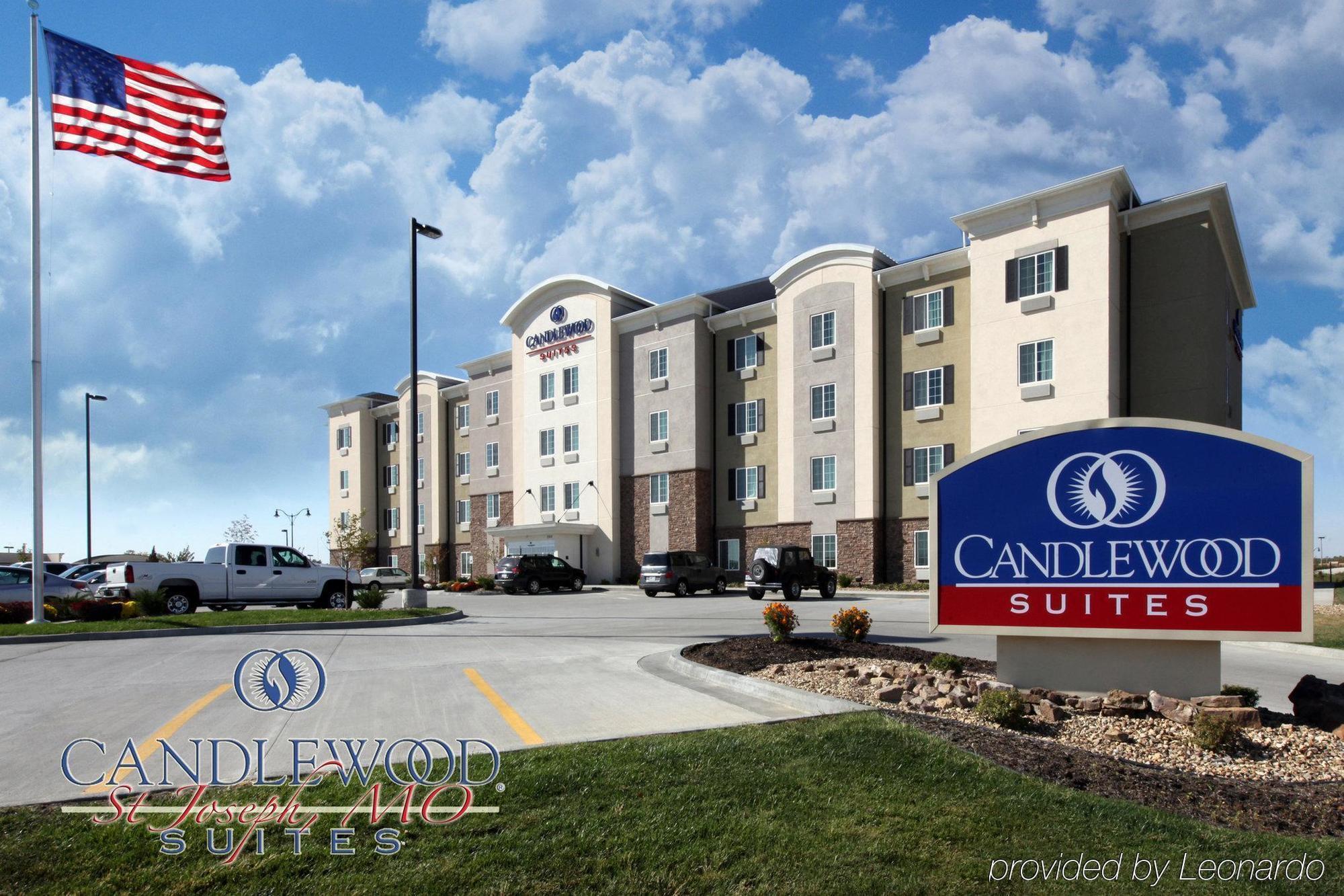 Candlewood Suites Saint Joseph By Ihg Экстерьер фото