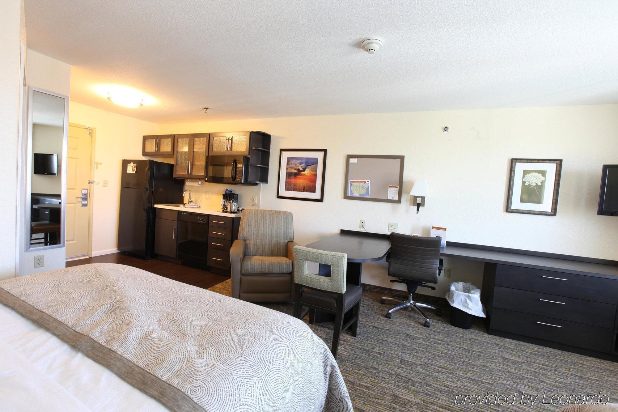 Candlewood Suites Saint Joseph By Ihg Номер фото